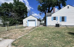 1731 Hillcrest Drive, Carthage, MO 64836