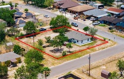 201 W 7th Street, La Joya, TX 78560