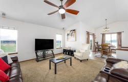 6915 N Wendell Ct, Park City, KS 67219