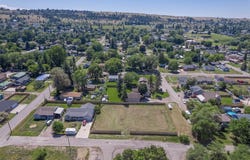 604 10th Avenue E, Polson, MT 59860