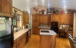 6469 Goodmote Drive NW, Dover, OH 44622