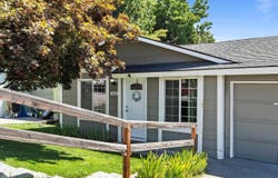 602 E 8th Ave, Kennewick, WA 99336
