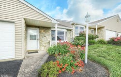 2422 WINTERBERRY LANE, YORK, PA 17406