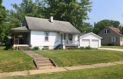 11206 Center Avenue NE, Sandyville, OH 44671