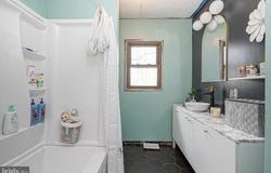 746 E MALAGA ROAD, WILLIAMSTOWN, NJ 08094