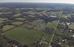 5647 Spiva Crossing, Hallsville, MO 65255