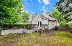 950 Crescent Street NE, Grand Rapids, MI 49503