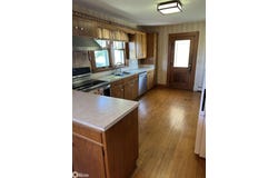 1210 E County Rd 2300, Dallas City, IL 62330