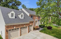 5384 ASHLEIGH RD, FAIRFAX, VA 22030