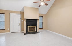 8150 Baringer Rd, Baton Rouge, LA 70817
