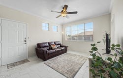 1941 S PIERPONT Drive, Mesa, AZ 85206