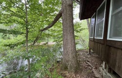 83 River Road, Hiram, ME 04041