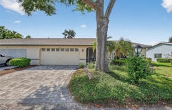 2322 LANCASTER Drive, SUN CITY CENTER, FL 33573