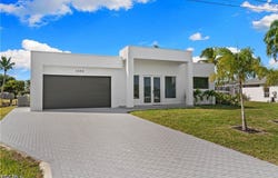 1030 NW 39th Avenue, Cape Coral, FL 33993