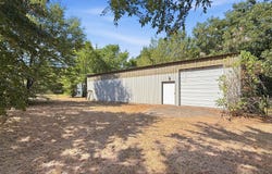 1027 Highway 377 N, Whitesboro, TX 76273