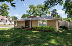 902 S Central Ave, Chanute, KS 66720
