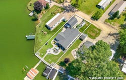 912 Beckwith Shore, Quincy, MI 49082