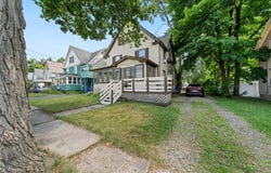657 W Spruce Avenue, Ravenna, OH 44266