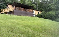 13 Trails End, Cross Lanes, WV 25313