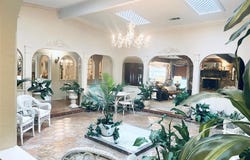 909 Overhill Drive, Bedford, TX 76022