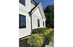 7 Liberty Ln, Holliston, MA 01746