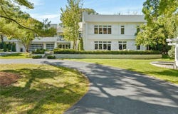 6425 Indian Hills Road, Edina, MN 55439