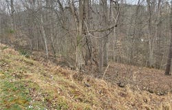 701 TOWER Road, Hurricane, WV 25526