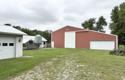 1698 E 1400 N Road, Watseka, IL 60970