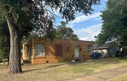 2402 and 2404 E Randolph, Enid, OK 73701