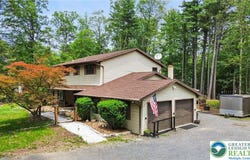 150 Longwoods Drive, Chestnuthill Twp, PA 18353
