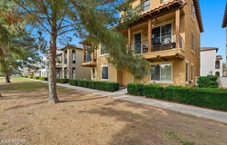 3671 E LESLIE Drive, Gilbert, AZ 85296