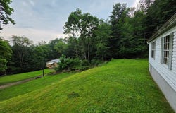 282 Old Rocky Rd, Johnstown, PA 15905
