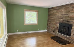3722 E 4th St, Duluth, MN 55804
