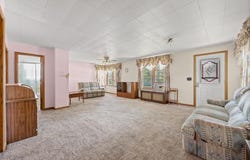 506 3rd Avenue, Belle Fourche, SD 57717