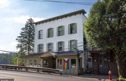 15 E BRIDGE STREET, NEW HOPE, PA 18938