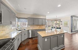 11927 W 131st Terrace, Overland Park, KS 66213