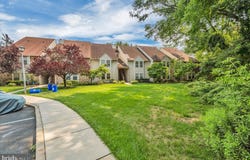 421 TAVISTOCK, CHERRY HILL, NJ 08034