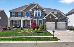2067 Silver Linden Drive, Tipp City, OH 45371