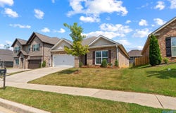 639 Magnolia Place Lane, Hartselle, AL 35640