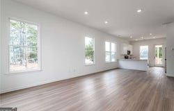 101 Pearl, Woodstock, GA 30188