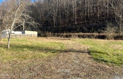 1988 Smiths Grove Rd., Burkesville, KY 42717