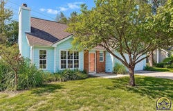 2809 Bluestem Dr, Lawrence, KS 66047