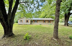 8030 Indiana Road, Houston, MO 65483