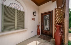 2202 Robbinwood Lane, Longview, TX 75601