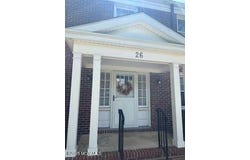26 Pinckney Road, Red Bank, NJ 07701