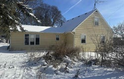 205 E 3rd St., Peterson, IA 51047