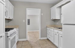 7051 US 70 Hwy, Bartlett, TN 38133