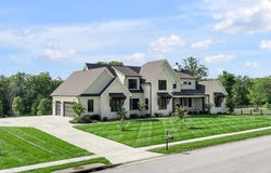 231 The Oaks Boulevard, Versailles, KY 40383