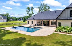 8285 Hidden Hollow Lane, Hernando, MS 38632
