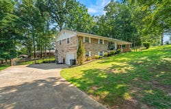 3026 Oliver Street, White Pine, TN 37890